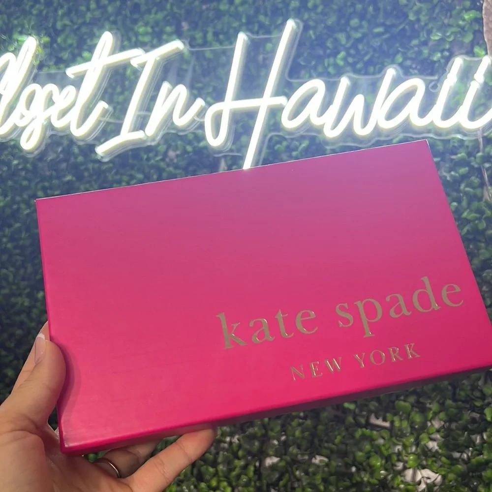 Kate Spade Arbour Hill Large Stacy Beige Cream and Yellow Wallet